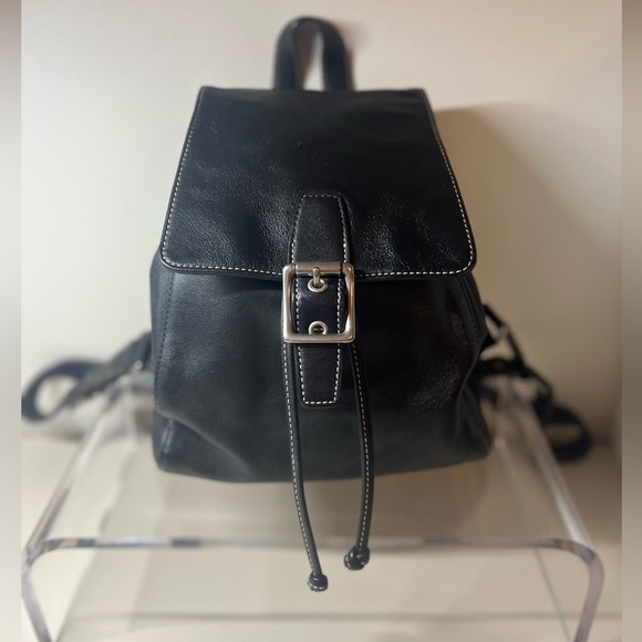 Vintage Coach Small Soft Legacy Backpack - Picture 3 of 14